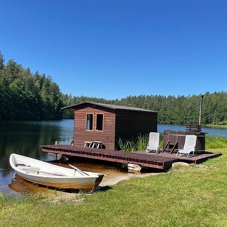 فيلا Paeikseranna Holiday Centre Nedsaja المظهر الخارجي الصورة